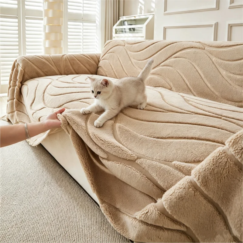 Thickened Flannel Sofa Throw Pad One-Piece All-inclusive Cream Style Sofa Cover Dustproof Anti-Slip Universal Couch Slipcover