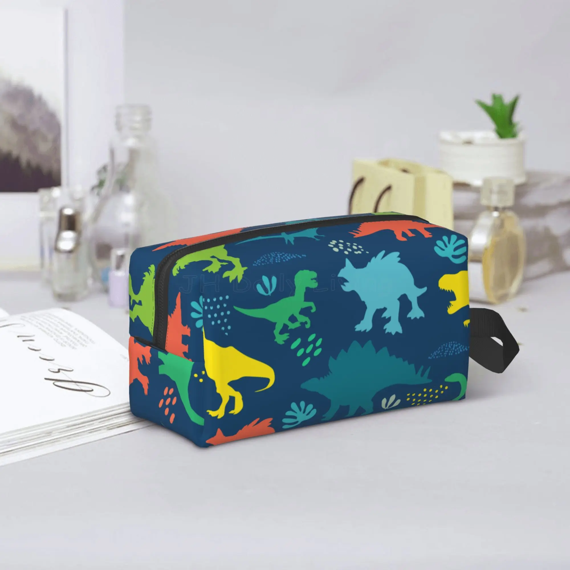 Cartoon Dinosaurs Protable Storage Bags for Boys Girls Unisex Waterproof Travel Cosmetic Bag Makeup Organizer Toiletry Bag