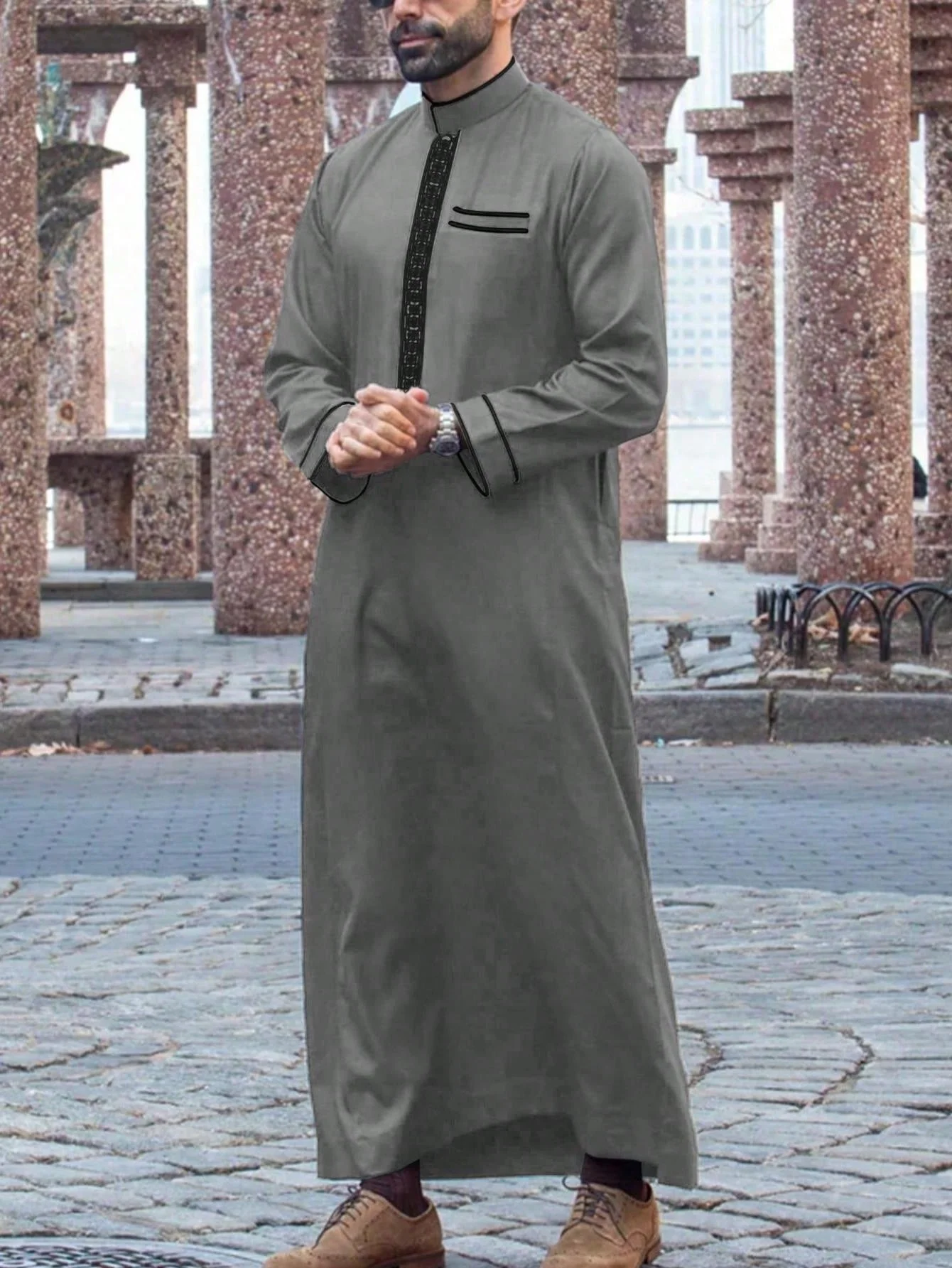 Long sleeve embroidered stand collar thobe, Muslim Arab men\'s robe