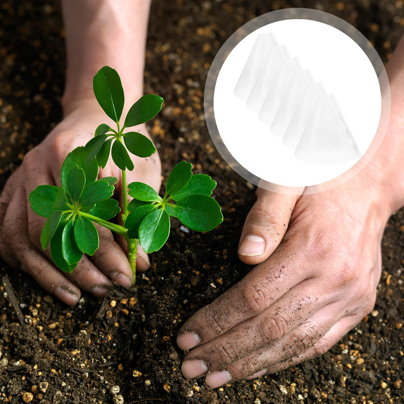 

10Pcs Plant Frost Protection Covers Durable Plastic Garden Cloches Outdoor Seedling and Small Plant Cloches