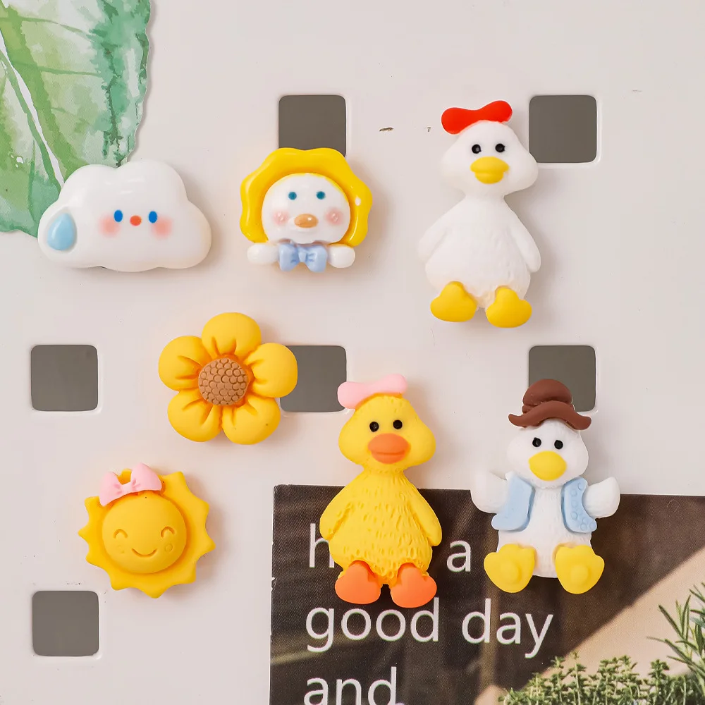 Cartoon mini duck refrigerator sticker rainbow cloud three-dimensional magnet cute mobile phone case DIY accessories
