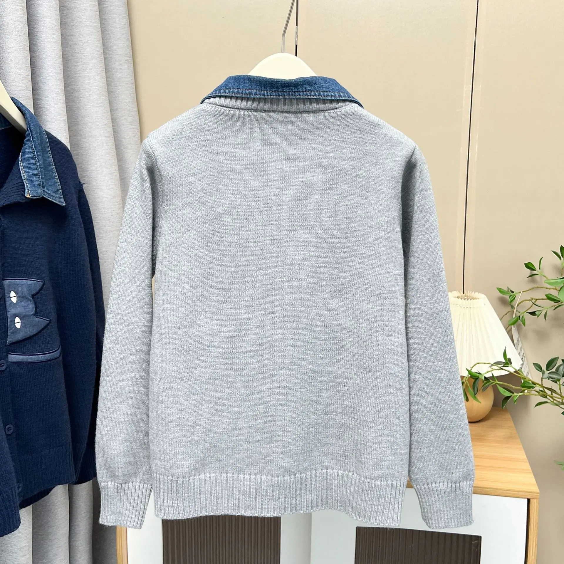 XXXXL موضة حجم كبير البلوزات النسائية الكورية نمط المطرزة الدنيم الرقبة سترة مشغولة من الصوف 8518 #6