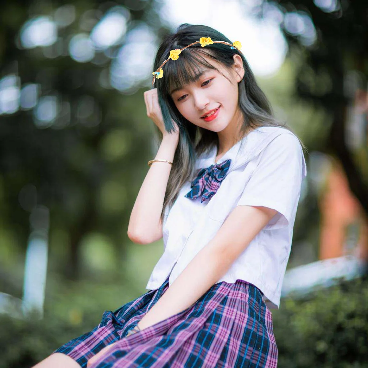 

9Pcs Lighted Flower Headbands Premium Glow Party Wreath for Women Girls Children Photo Prop for Wedding Holiday Birthday Beach