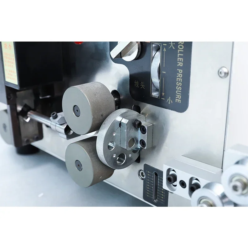 HC-515E1 Half Automatic Copper Wire Stripping Machine Max 16 Square mm Cable Peeling Machine for al Processing