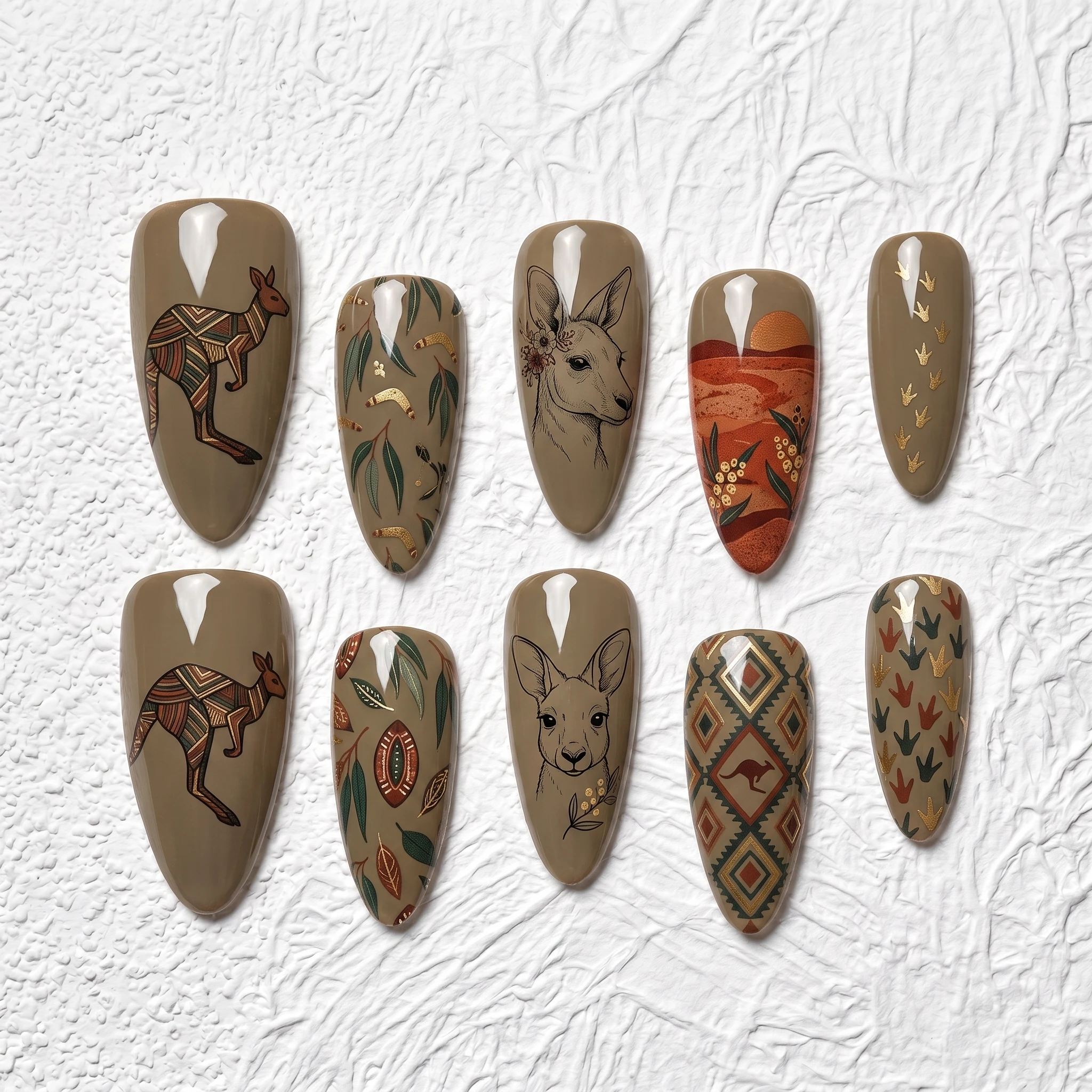Artisan Handcrafted 10PCS Australian Outback Almond Press-On Nails | Kangaroo, Boomerang & Eucalyptus Designs, Metallic Gold Acc