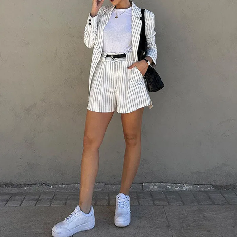 

Fashion Commuter Two Piece Set Elegant Office Lady Lapel Long Sleeve Striped Print Blazer High Waist Shorts Set Gift Belt