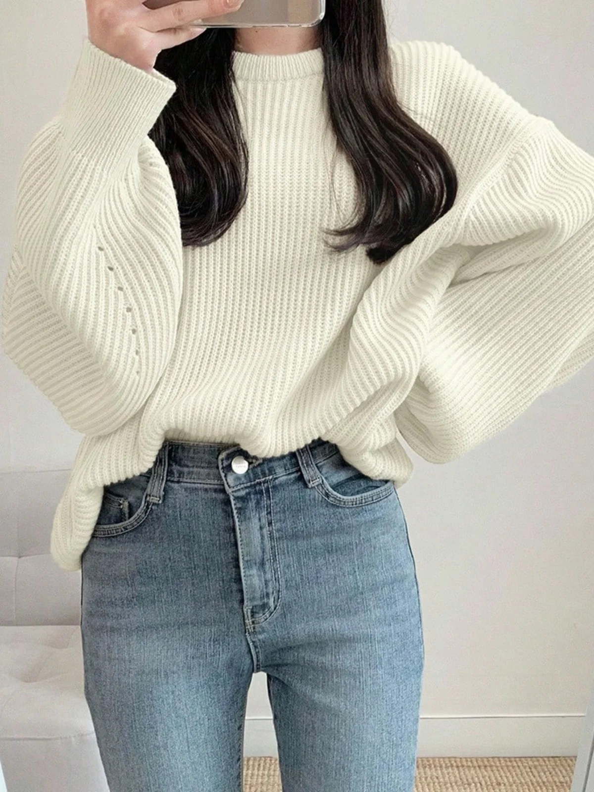 

Dongda Gate Spring 2025 round Ne Loose Women's Long Sve Sweater Warm Design Korean Sle Commute Pure Color Knitted Top