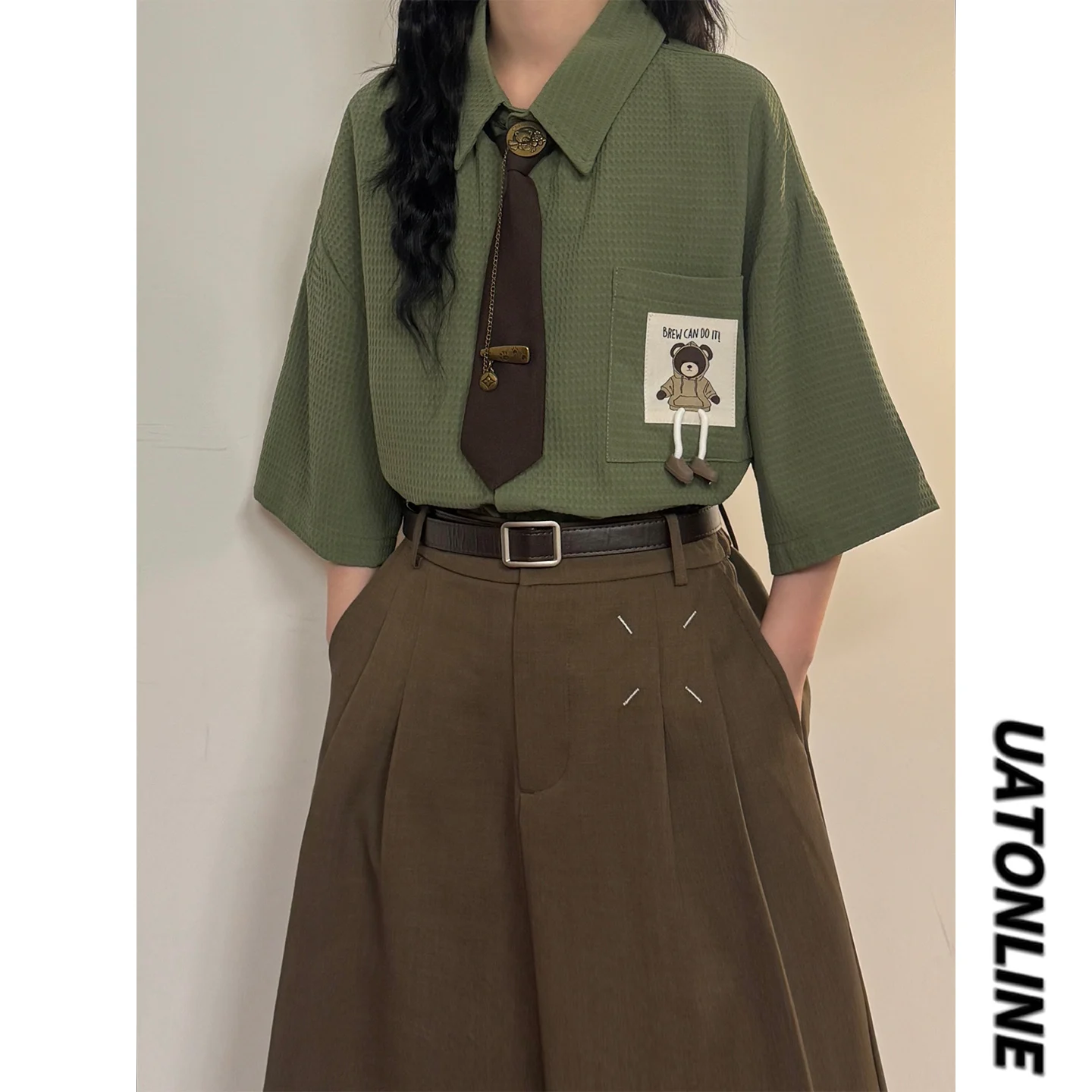 

UATONLINE2026 Retro Japanese Cartoon Wafer Grid Short Sleeve Shirt Women's Small Size Top 3D Modeling Flip Collar Summer Blouse