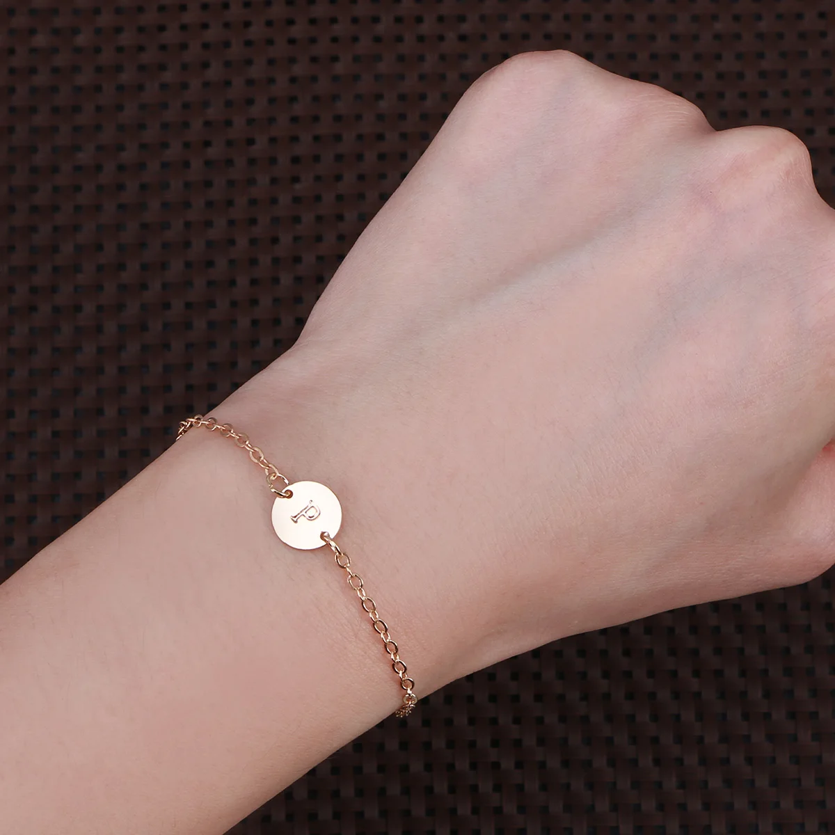 

Women Bracelet Anklet Stylish Vintage Casual Beach Style Engraving Letter P Alloy Foot Chain Bracelet