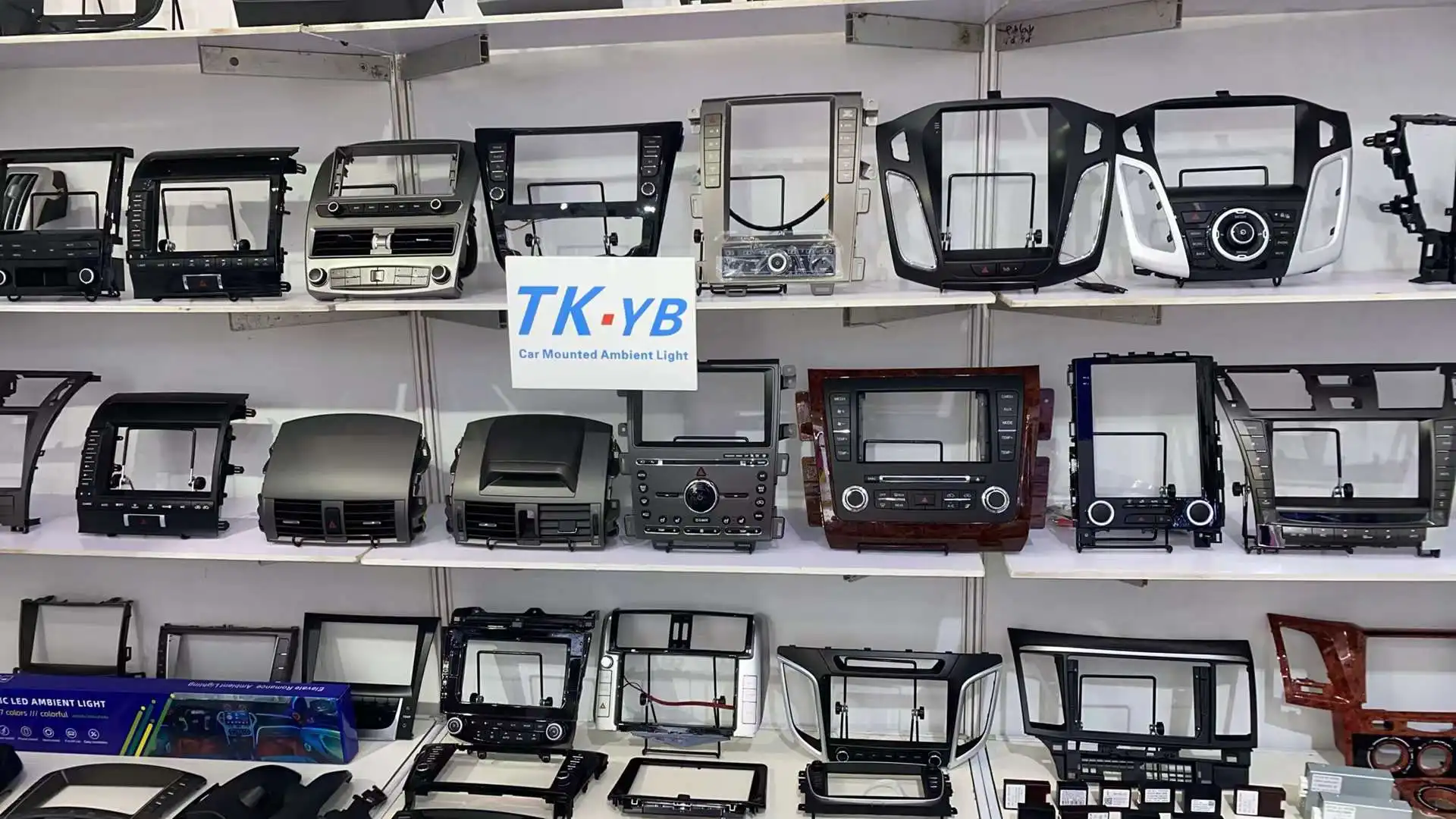 TK-YB لتويوتا يارس 2012-2018 9 بوصة اكسسوارات السيارات جزء السيارات الداخلية لوحة القيادة لوحة مزخرفة إطار راديو السيارة أندرويد