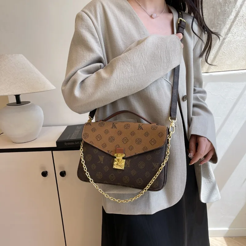 

2025 New Women's Shoulder Bag Comfortable Strap European Fashion Carryall High-end Business Travel Work Choice