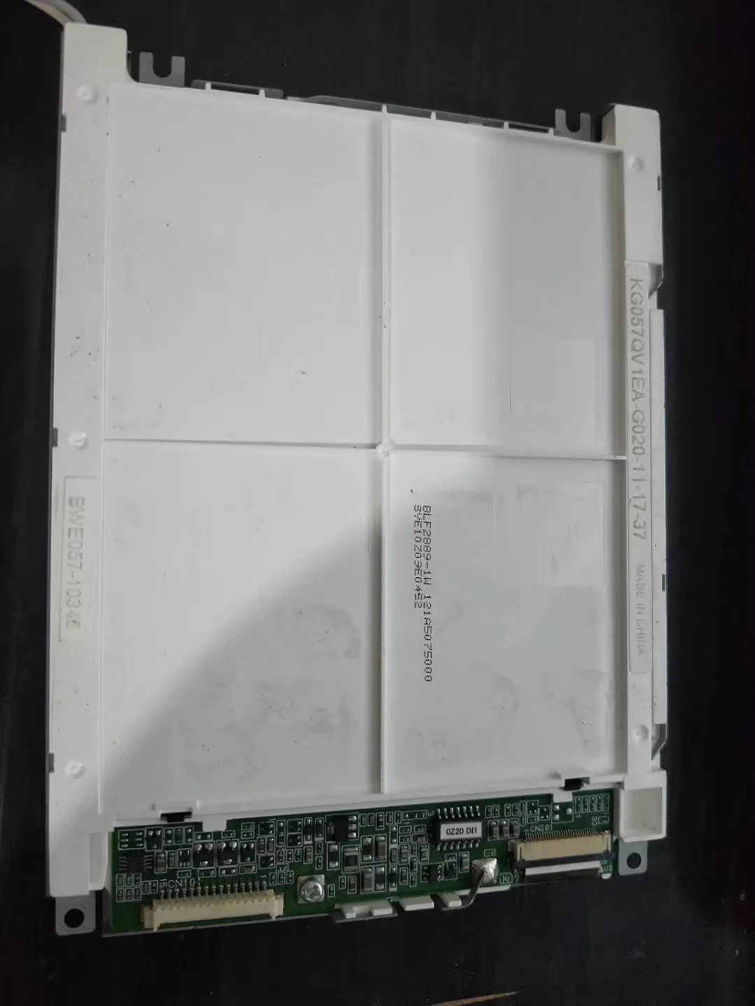 

4.7-inch KG057QV1EA-G020 Lcd Screen Test normal before sending