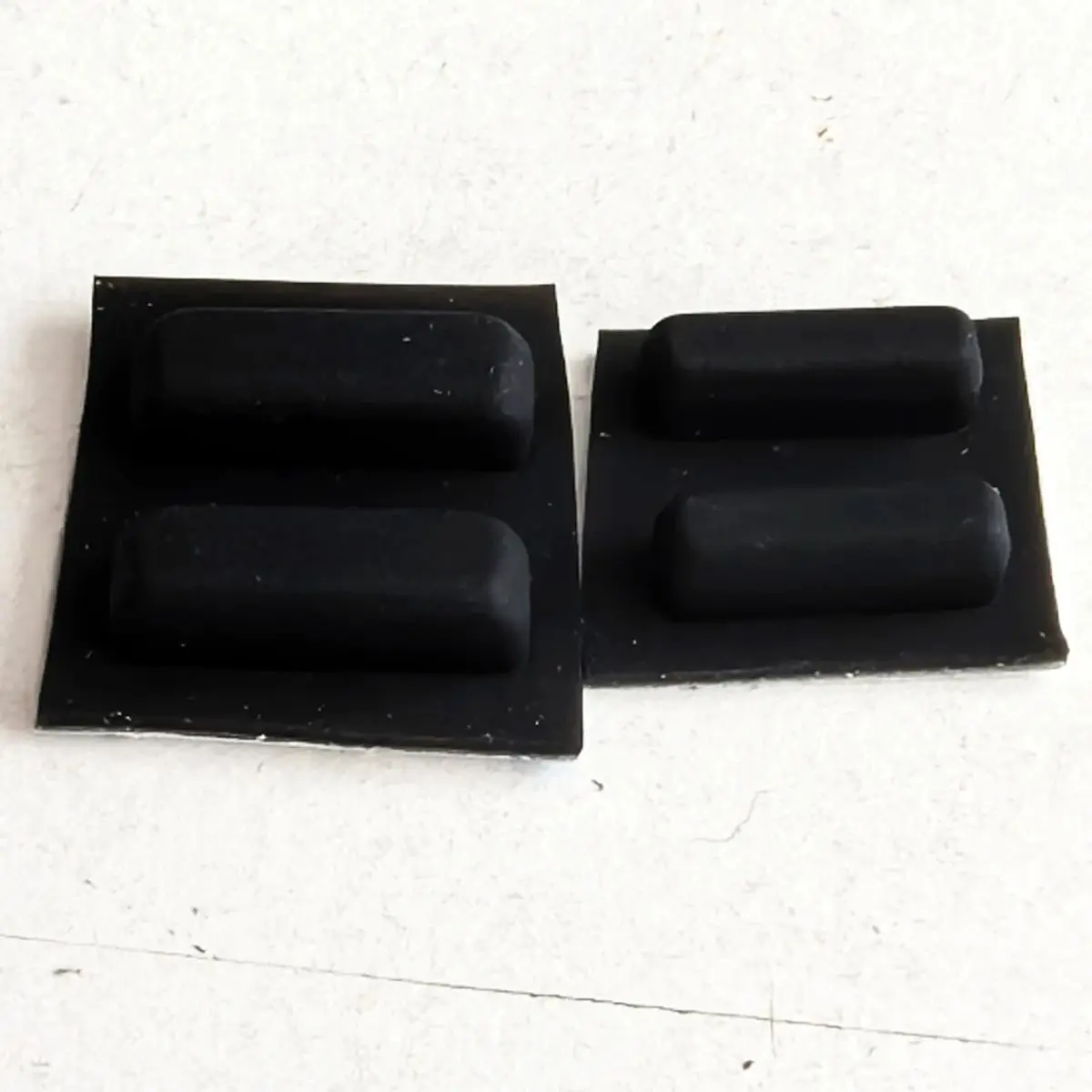 4pcs/Set New Replacement Bottom Case Cover Rubber Feet For Lenovo Thinkpad X1 Carbon 7th Gen 8 X1C 2019 2020 Year