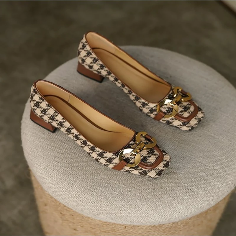 2022 Houndstooth Retro Women's Shoes Classic 3.5cm Thick Heel Metal Decoration Lady Pumps Simple Square Toe Shallow Mouth