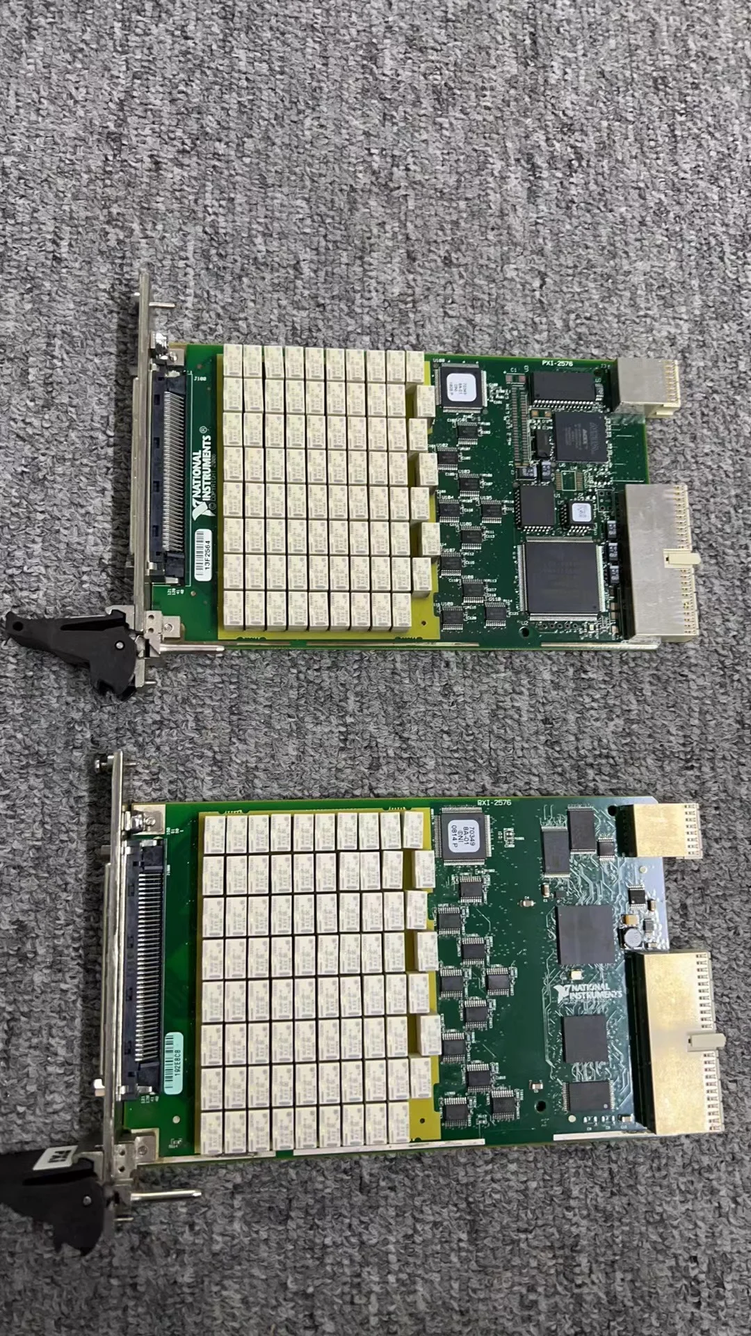 NI PXI-2576 Multi-Bank Multiplexer