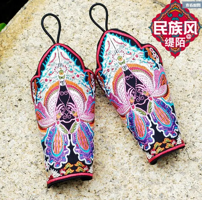 Ethnic Style Female Embroidery Finger-leak Embroidery Wrist Sleeve all-season Gloves