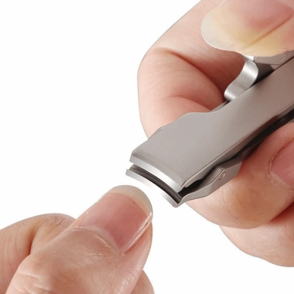 Durable Stainless Steel Nail Clipper Foldable Design Sharp Blade Nail Cutter Mini Cuticle Trimmer Travel Carrying