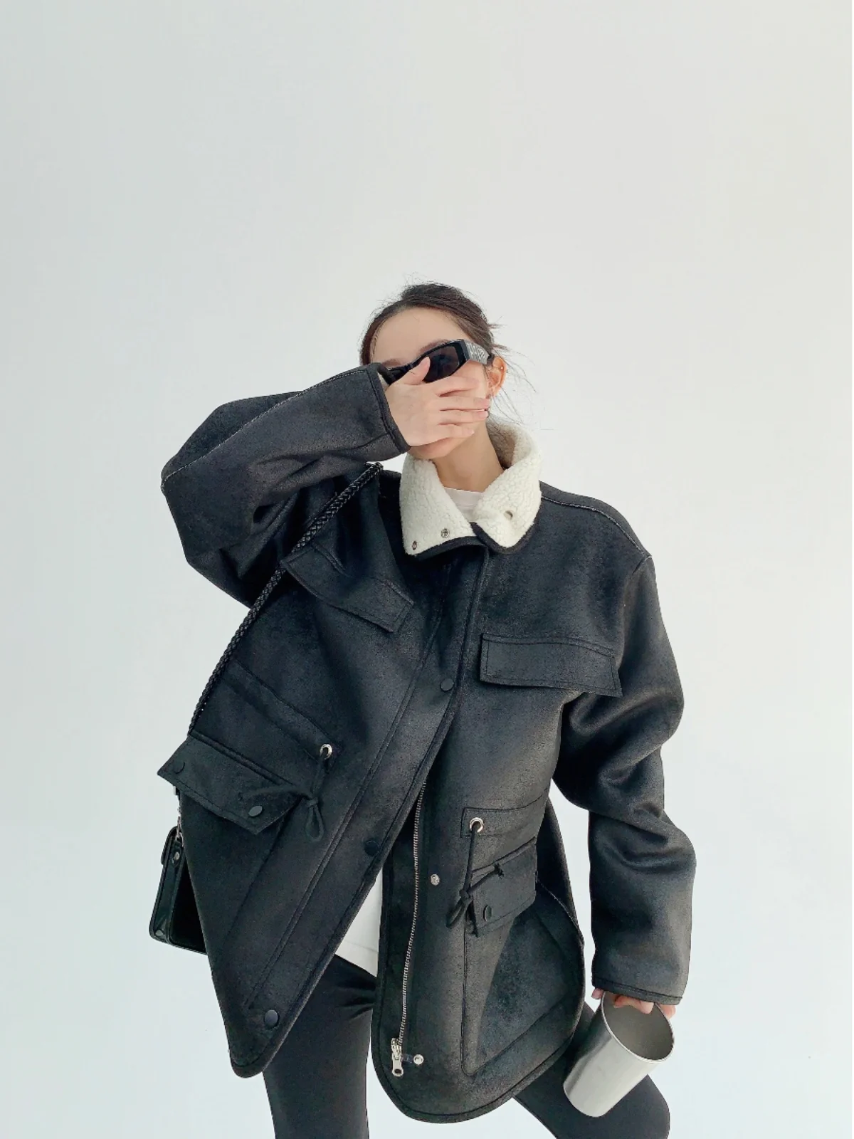 

Винтажная тяжелая одежда, замшевая хлопковая куртка с мехом ягненка, женская свободная мотоциклетная одежда, двусторонняя одежда, уличная одежда