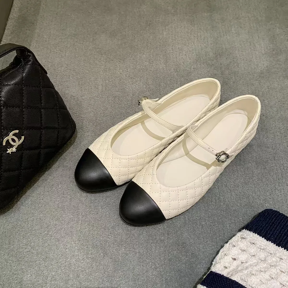 2025 الربيع والصيف جديد جلد طبيعي الماس نمط اللون أحذية الباليه جميع مطابقة شقة الضحلة طبقة واحدة الأحذية #1