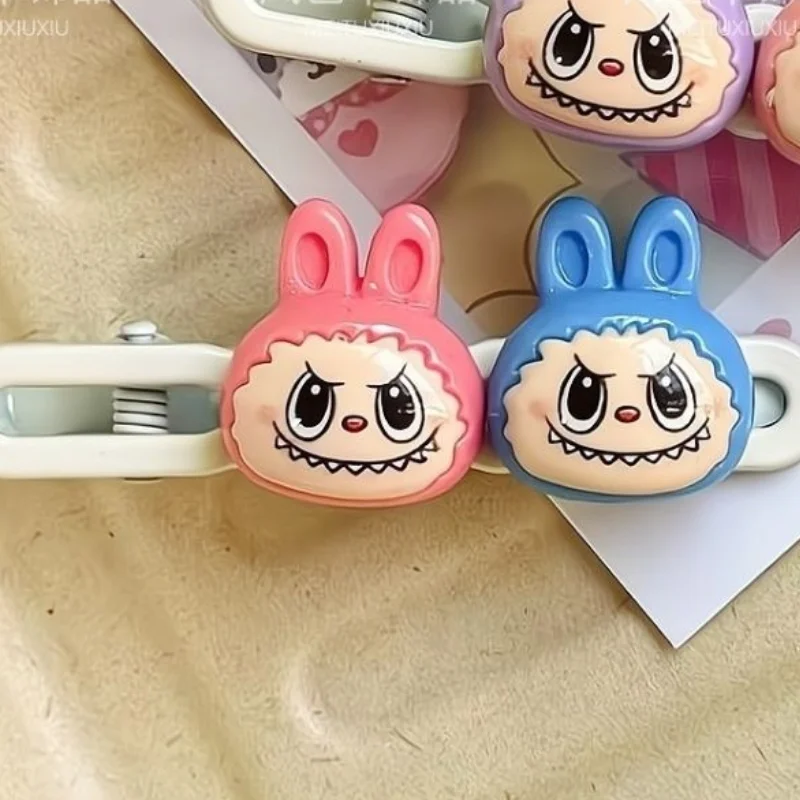

3 шт. шпилька Labubu оригинальные 3D стереоскопические заколки украшения для волос Kawaii мультфильм модные украшения украшения детский подарок