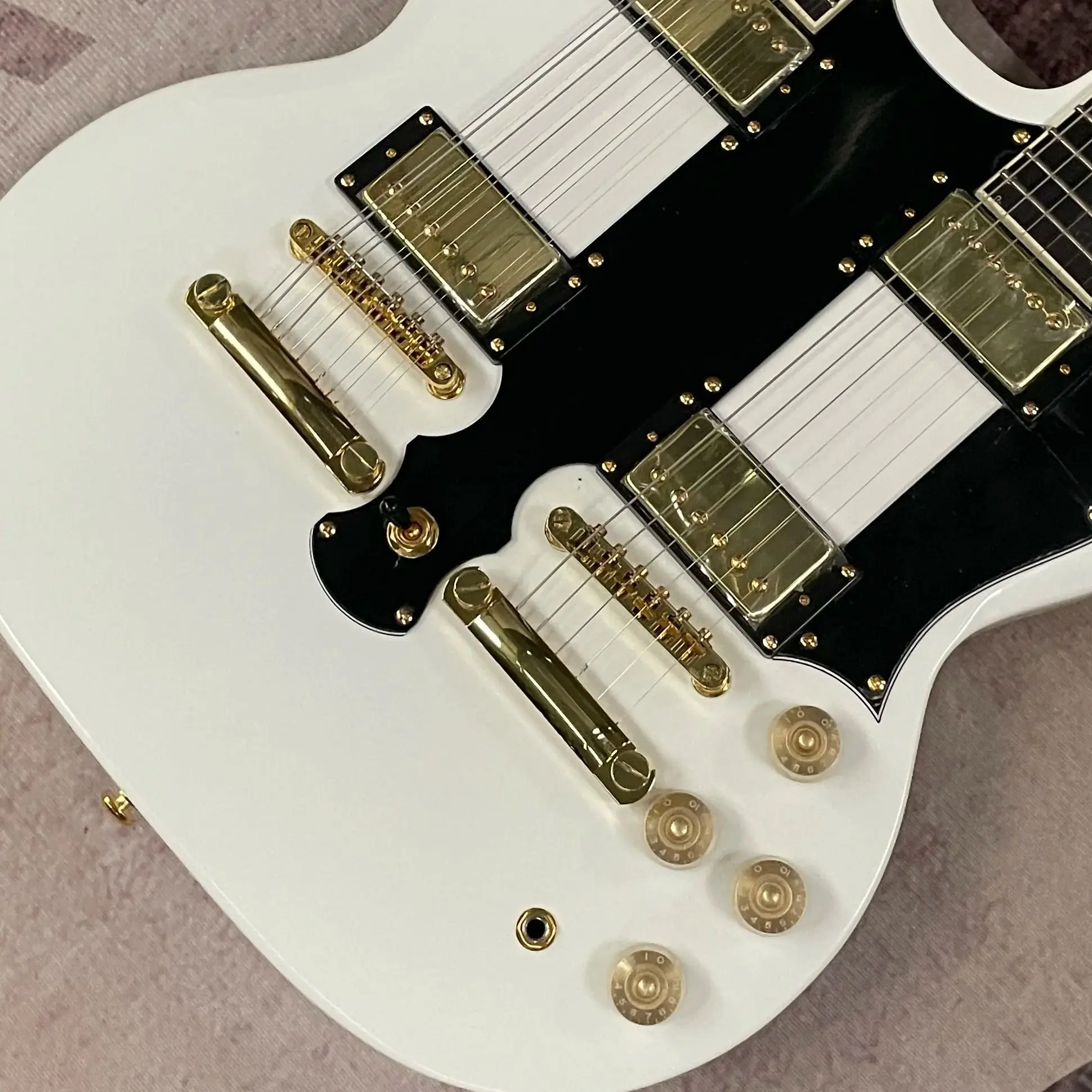 Guitarra Eléctrica SG Blanca de Doble Mástil, Marca Personalizada, 12+6S HH, Herrajes Dorados, Envío Rápido