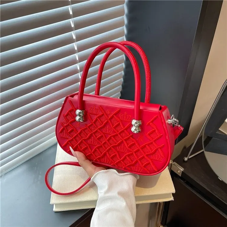 

2025 autumn 743 new shoulder messenger bag single shoulder messenger bag fashionable versatile handbag large capacity