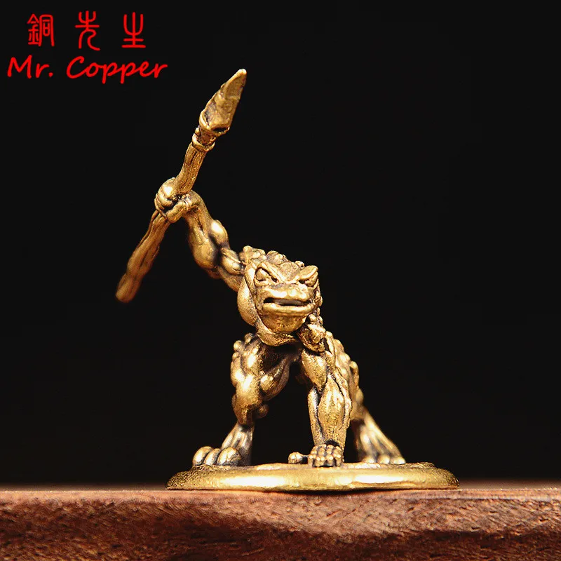 Solid Brass Toad Warrior Small Statue Desktop Ornament Vintage Animal Miniatures Figurines  Home Decoration Crafts Tea Pet Decor
