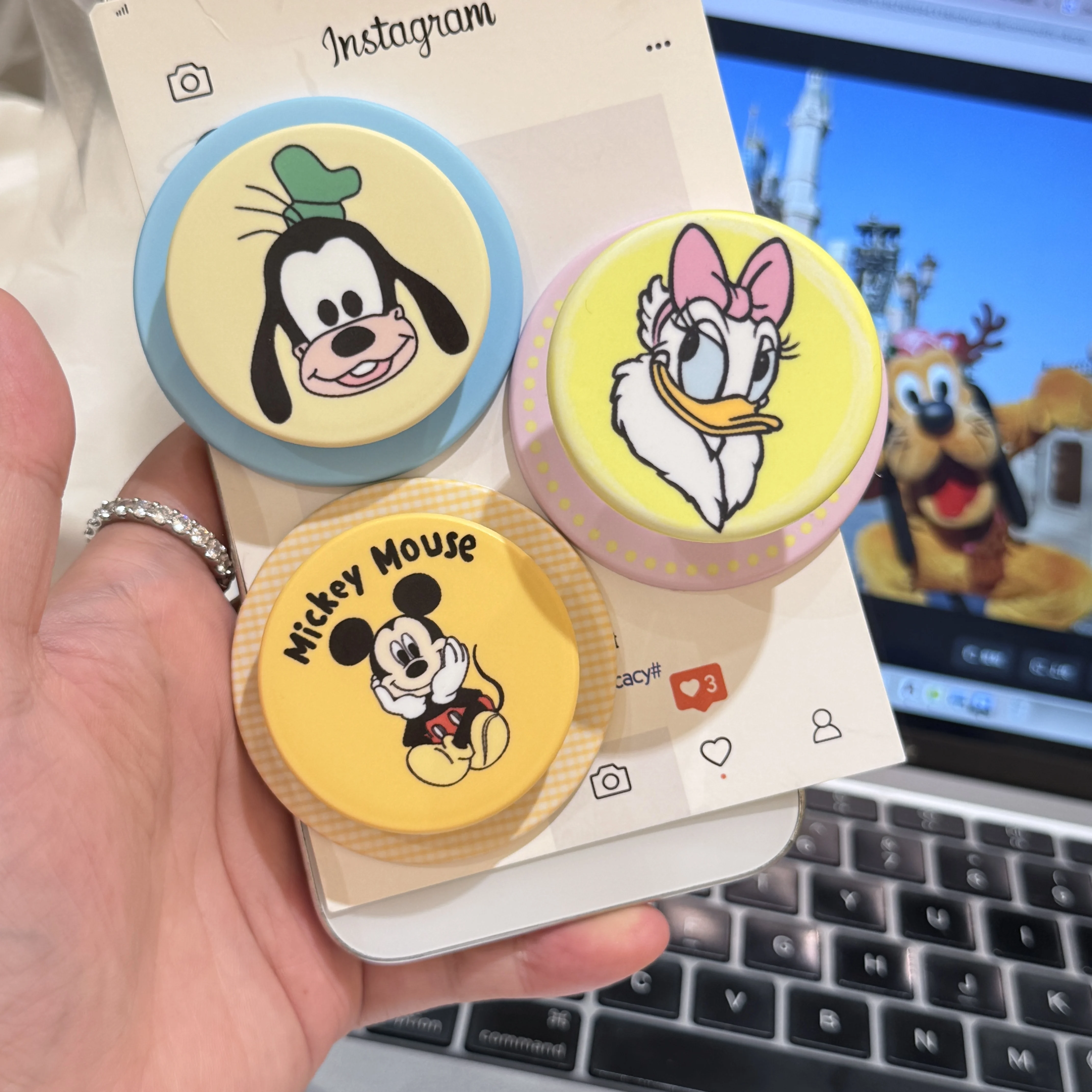 

Disney For Mickey Daisy Duck Goofy Goof Good Friend IPhone Magnetic Phone Case Or Smartphone Magnetic Mobile Phone Holder Funny