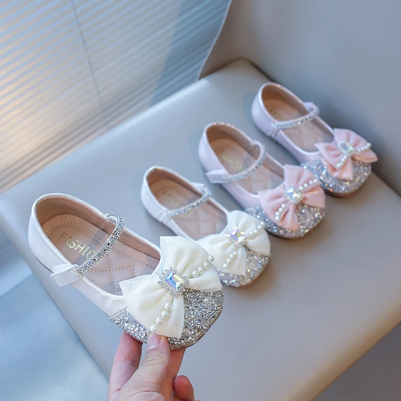 

Туфли на мягкой подошве для девочек Туфли принцессы с жемчужным бантом Новые летние туфли для девочек со стразами