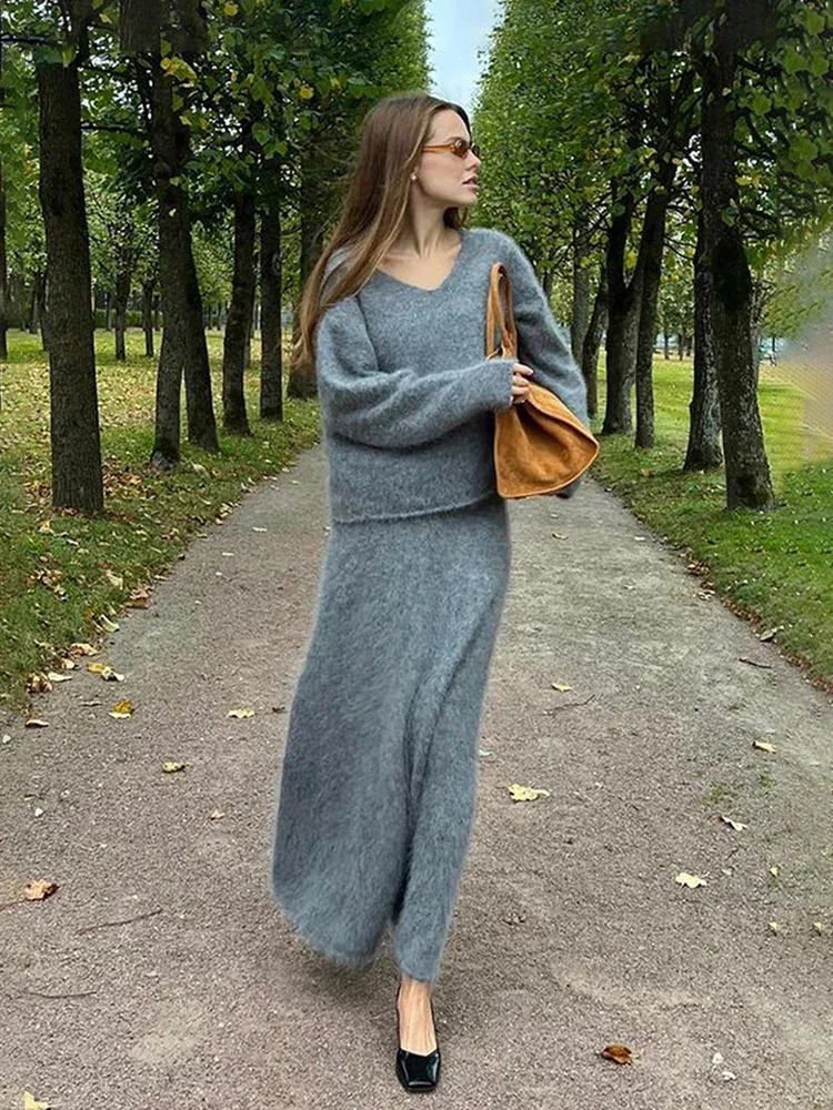Tossy Imitation Mink Knitted Suit Women\'s 2024 Autumn Winter Lazy V-neck Sweater Fishtail Skirt High Waist Elegant Matching Set