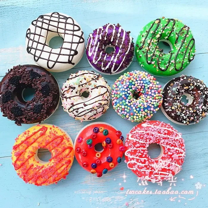 Export lovely Pu dream soft soft soft simulation doughnut refrigerator paste household magnetic paste