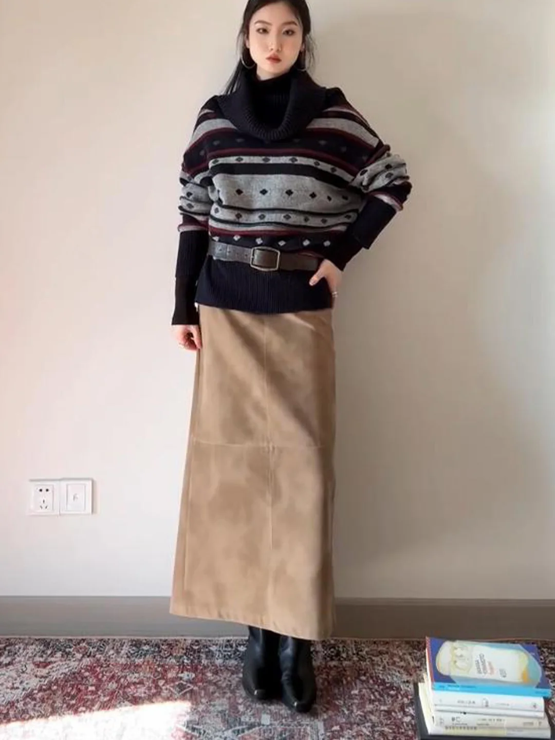 

Ретро-юбка миди из коричневой замши с высокой талией и разрезом, повседневная, женская, модная, весенне-осенняя, прямого кроя