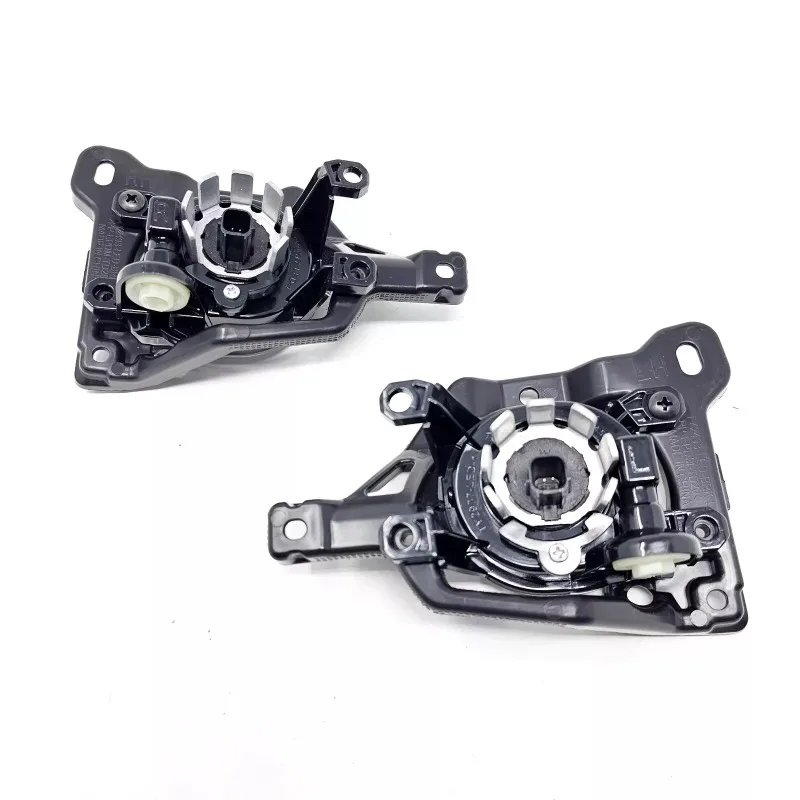 مجموعة مصابيح الضباب LED للسيارة مجموعة مصابيح الضباب لسيارة Toy-ota Grand Highlander 2024-2025 يسار ويمين