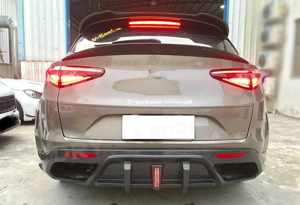 Carbon Fiber Rear Lip Bumper Diffuser For Alfa Romeo Stelvio 2017-2019 Bumper Protector Guard Car Styling Body Kits