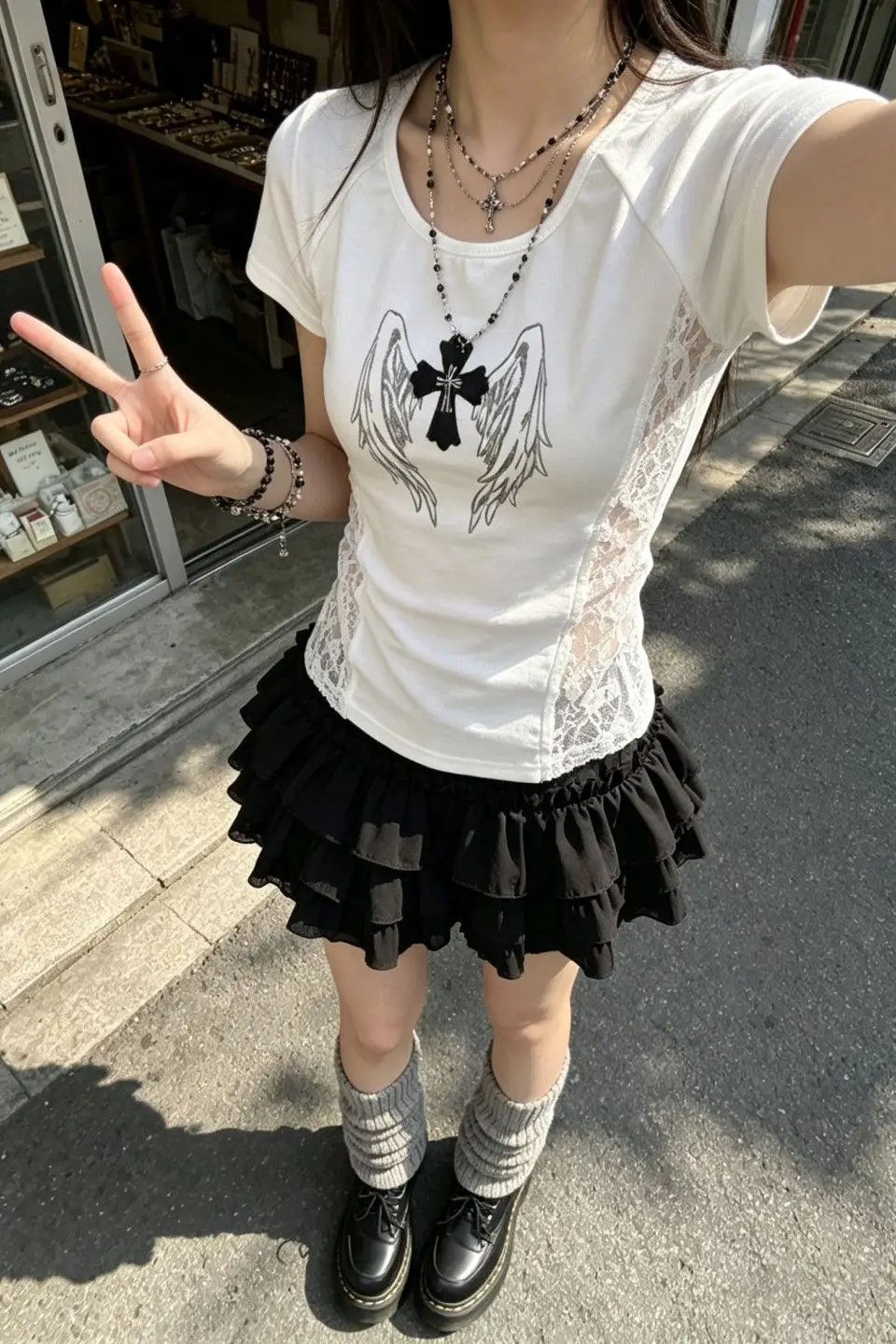 2026 American Spicy Girl Lace Patchwork Short Sleeved T-shirt Women Summer Sexy Slim Fit Waist Cinching Short Top