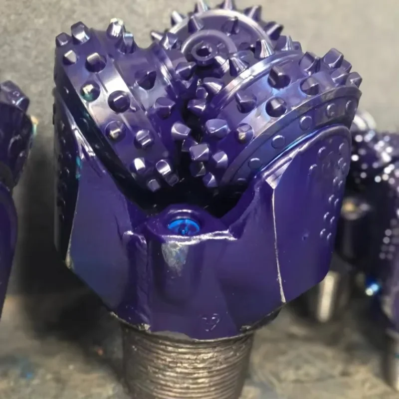 API 8 1/2 بوصة Kingdream Tricone Bit JZ المعادن مختومة تحمل الأسطوانة مخروط بت لحفر جيود HDD