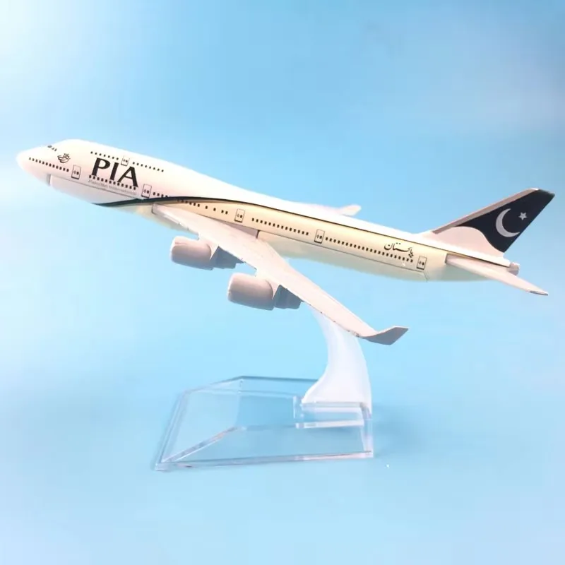 

16CM 1:400 Scale 747 Alloy Metal Aircraft Model Air Pakistan B747-400 With Aircraft Stand Collectible Gift Display Model