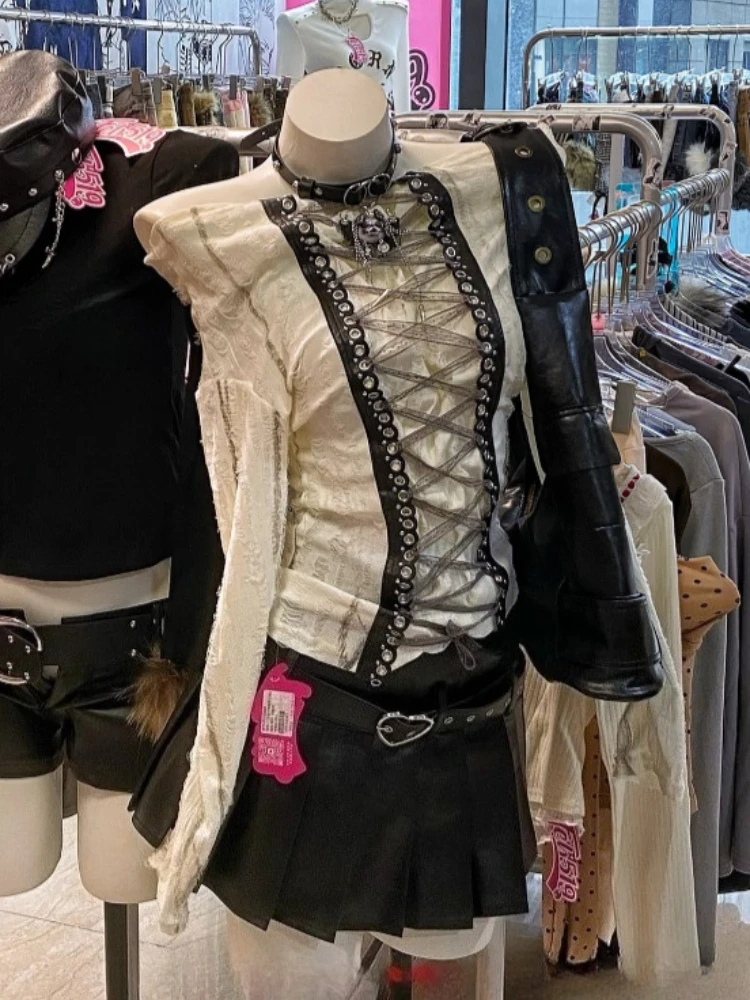 2026 Damen Punk-Style Langarm-T-Shirt mit Bandage-Binde-Dekoration, lockere Freizeit-Tops, Street Fashion Pullover für Damen