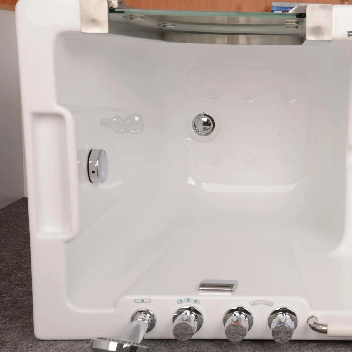 Elderly-friendly Light Luxury Bathtub Barrier-free Massage Walk-in Design Non-slip Side Door Sit-down Soaking Acrylic Deep Tub