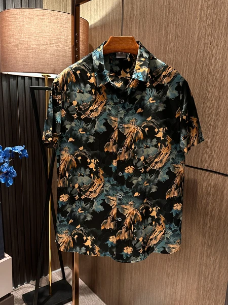 

Luxury Silk Mens ort Sve irt Floral Print Stand Fit Faion Urban Sle Breathable Thin Fabric Chinese National Sle