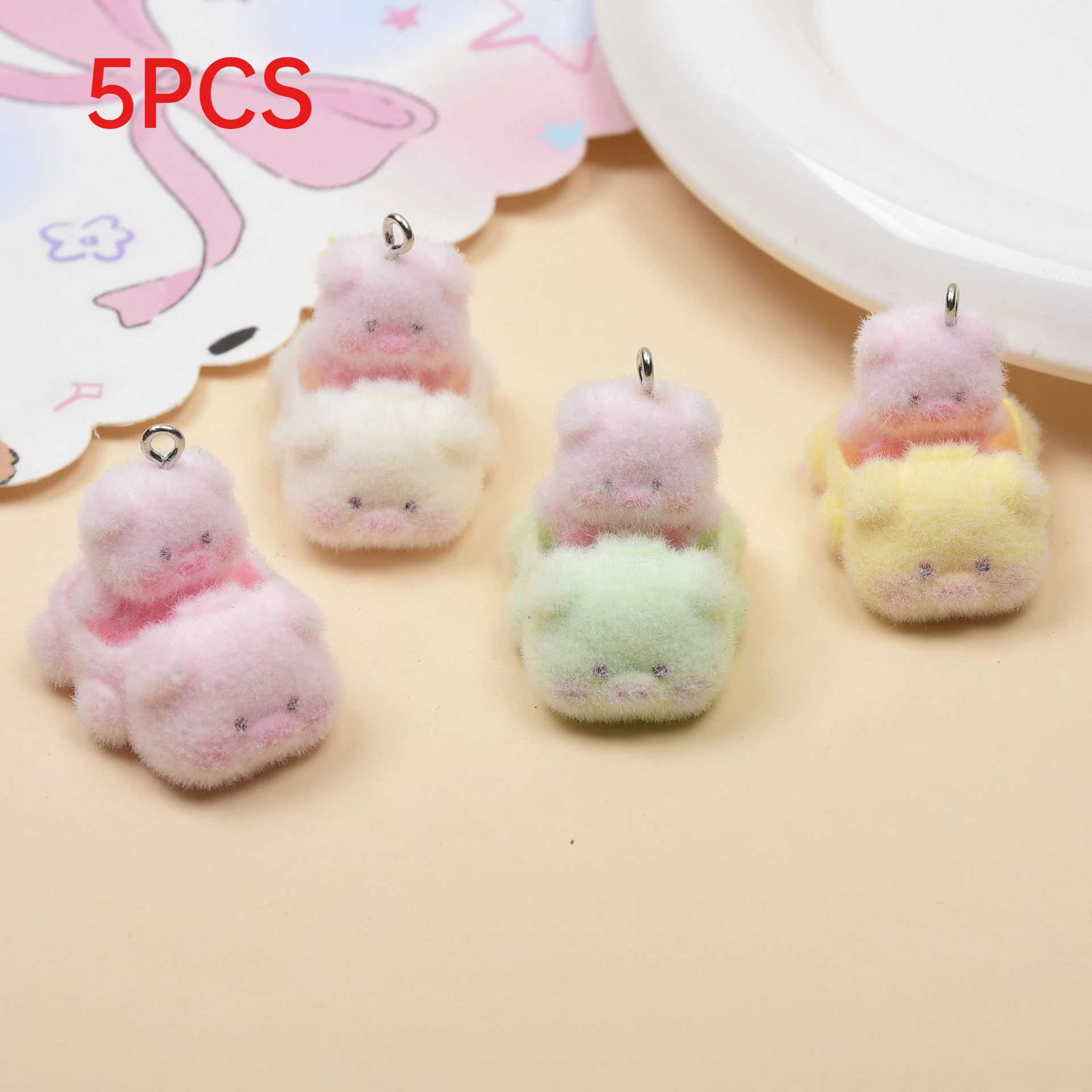 Phone Accessories Chain - 5個入り フロッキーカートゥーンピッグカーチャーム 3D樹脂ペンダント DIYアクセサリー 携帯電話チェーンバッグキーホルダーオーナメント