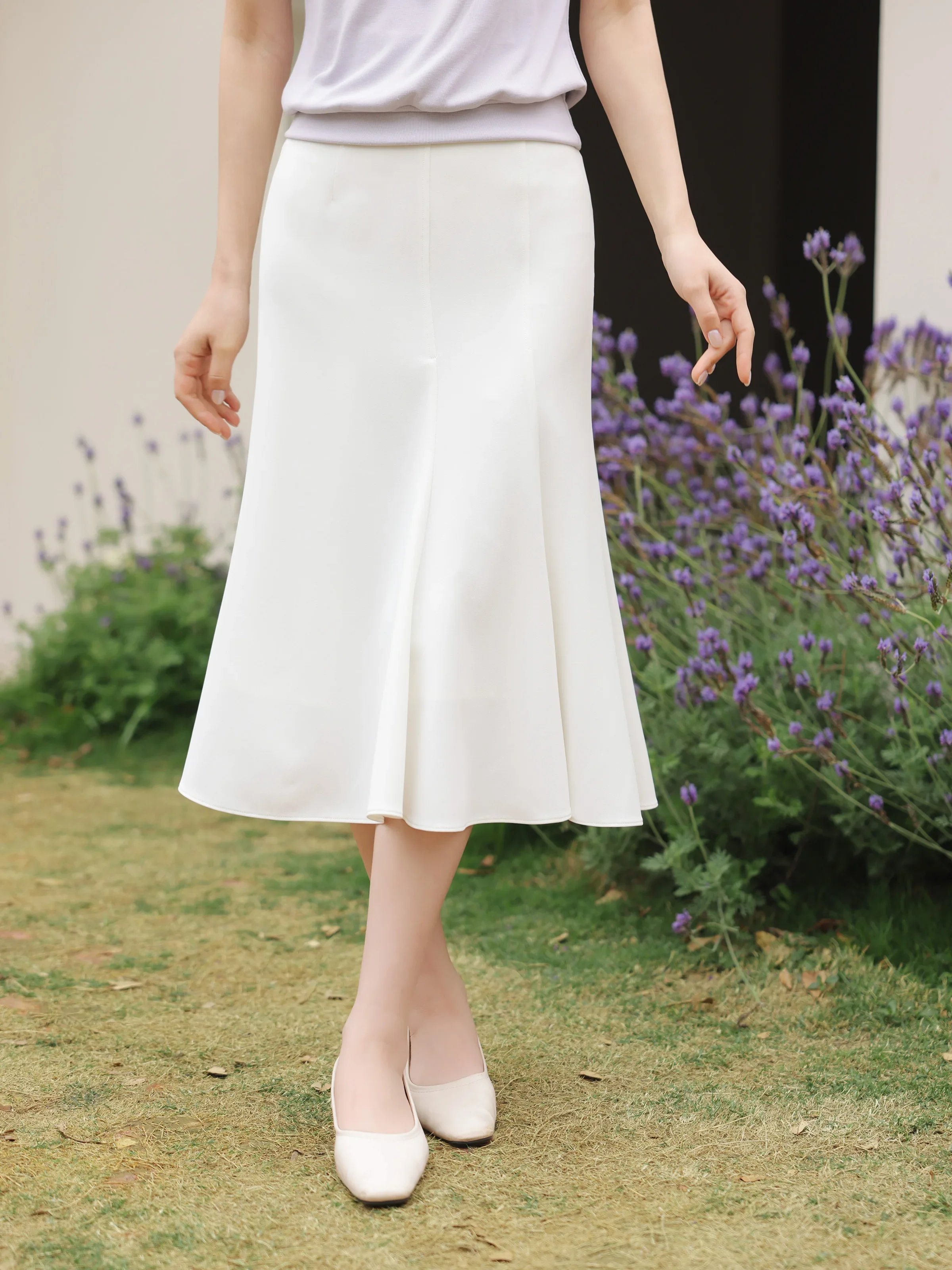 Elegant White Mermaid Midi Skirt Women High Waist Summer A-Line French Slim Fit Draped Hem Hip Covering Skirt for Petite Ladies
