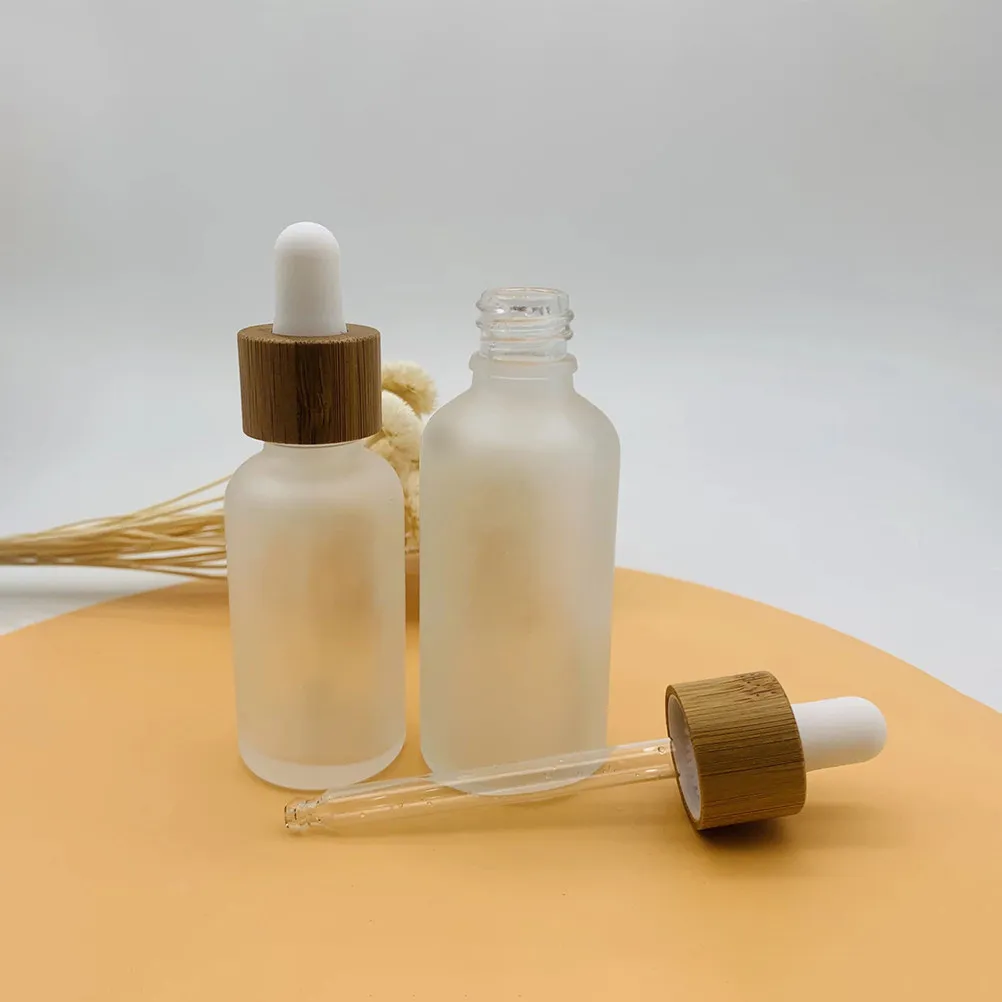 

Набор из 8 матовых стеклянных флаконов-капельниц для эфирных масел, пустые многоразовые дорожные контейнеры для ароматерапии, образцов парфюмерии и средств для бороды