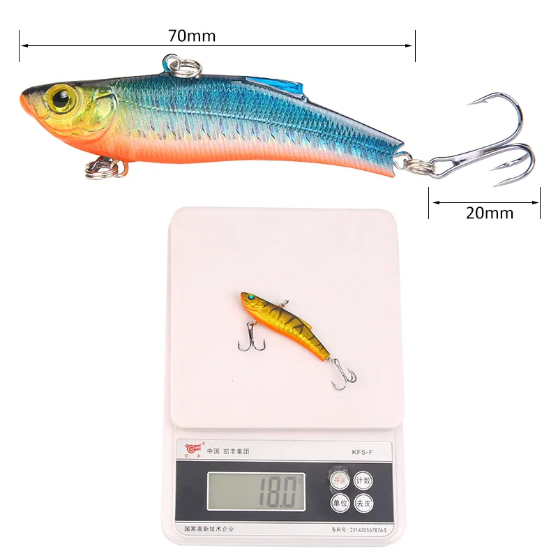 1Pcs Winter Ice Fishing Lure 7cm/18g Sinking Isca Artificial Rattlin Vibration VIB Hard Bait Crankbait Treble Hooks Tackle