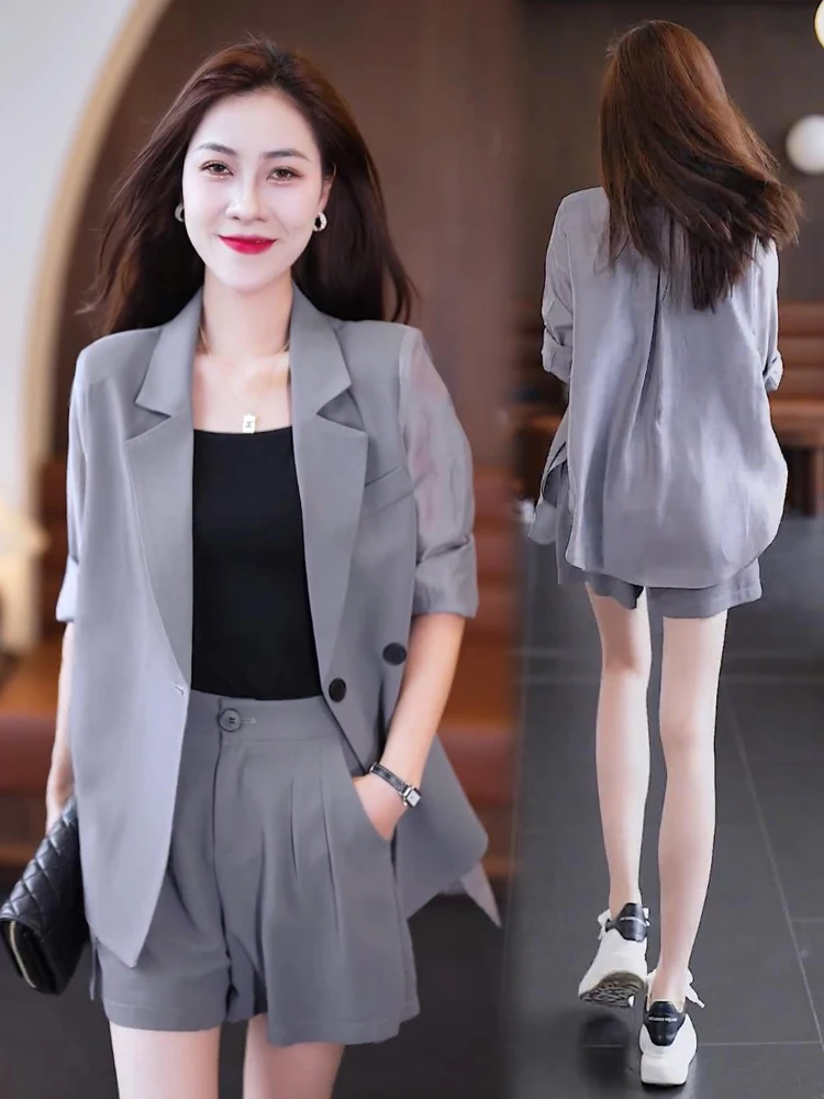 

Faionable Women's Two-Piece Suit Set Sun Protection Outerwear And orts Ele Age-Defng High-End Summer Outfit
