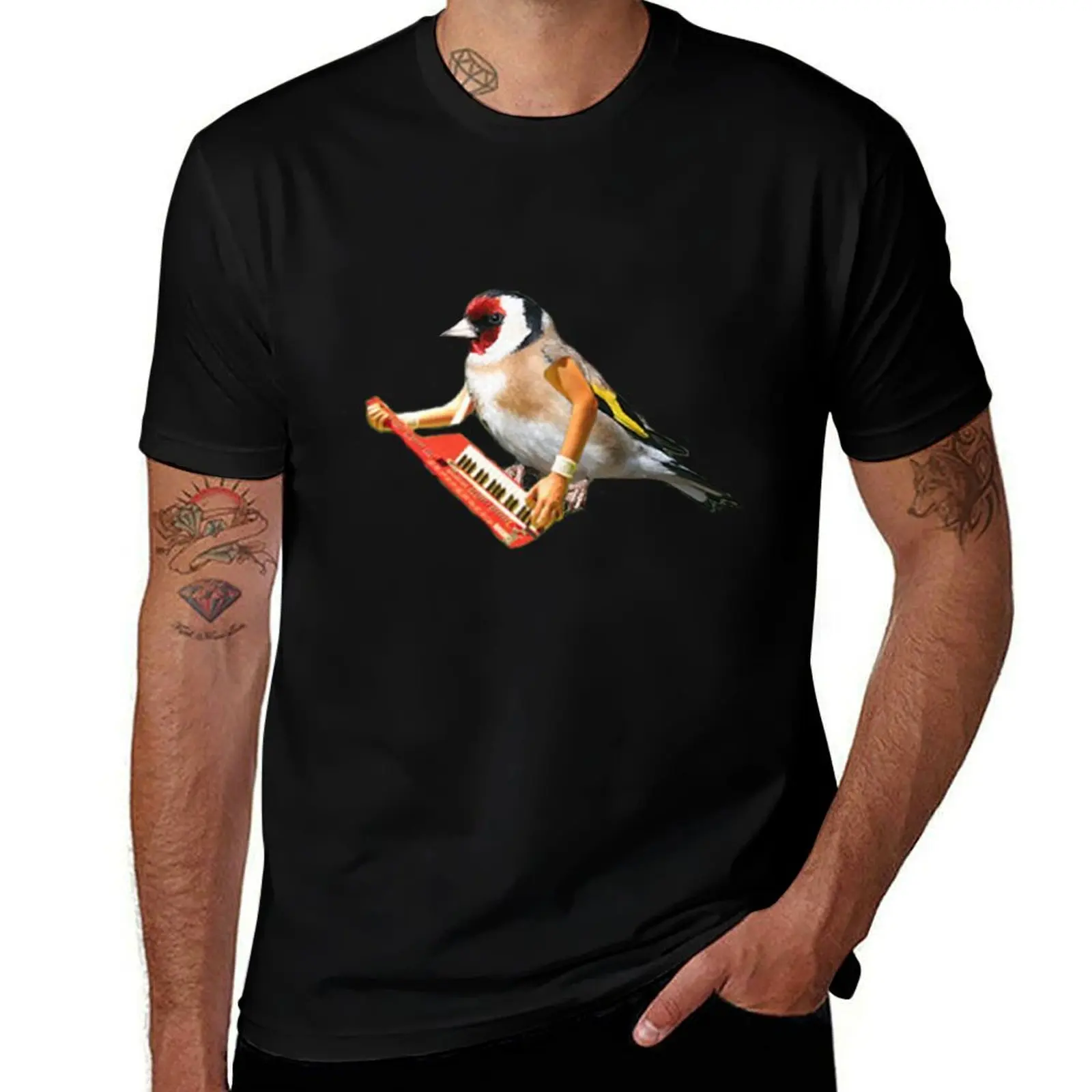 Bird With Keytar T-Shirt Classic Basic Casual T-Shirt