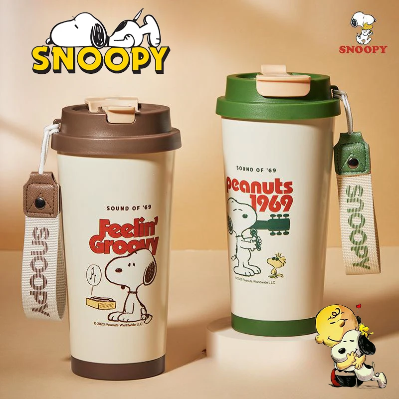 Taza aislante Snoopy de 500ml con pajita, aislamiento al vacío de acero inoxidable, taza de viaje para café y coche, frascos de vacío de Anime, botella de agua