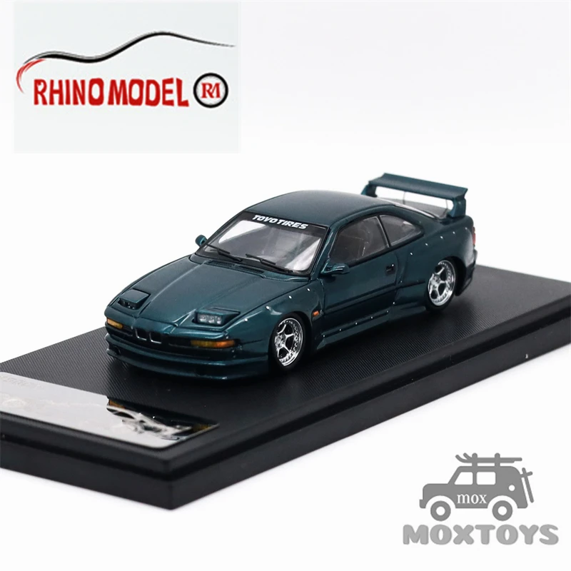 نموذج وحيد القرن RM 1:64 850CSi E31 أخضر داكن محدود 699 نموذج سيارة دييكاست