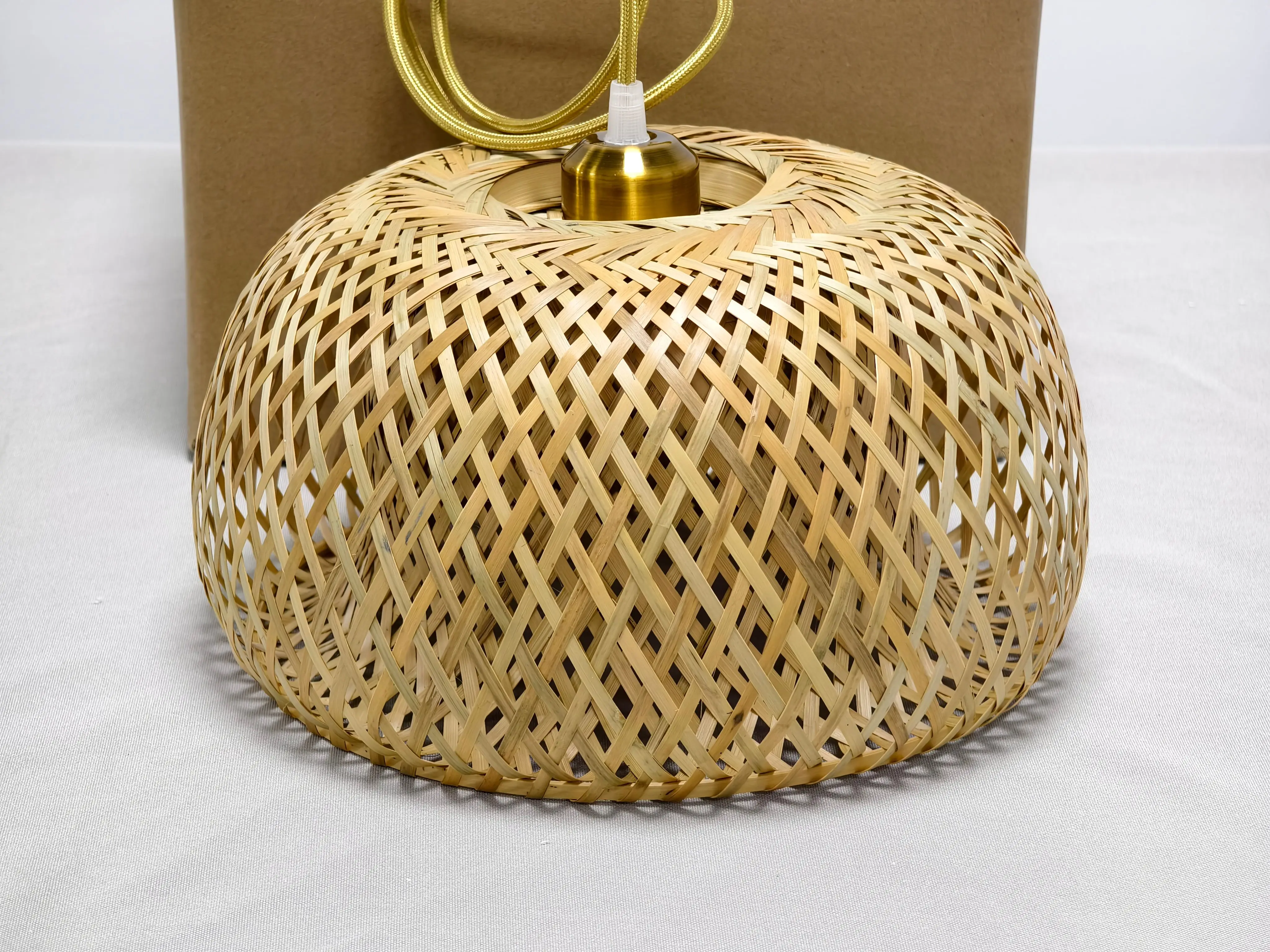 

Hand Knitted Chinese Style Weaving Hanging Lamps 30cm Bamboo Pendant Lamp Restaurant Home Decor Lighting Fixtures