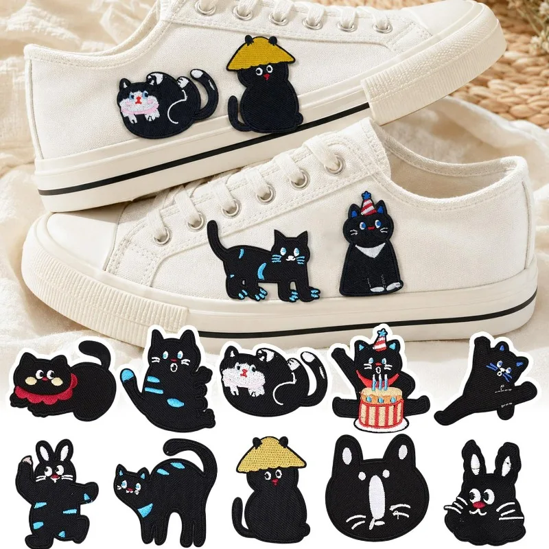 13PCS Diy Black Cat Embroidered Patch Iron on Sew on Patches for Clothing Cap Bag Jacket DIY Animal Badge with Hot Adhesive